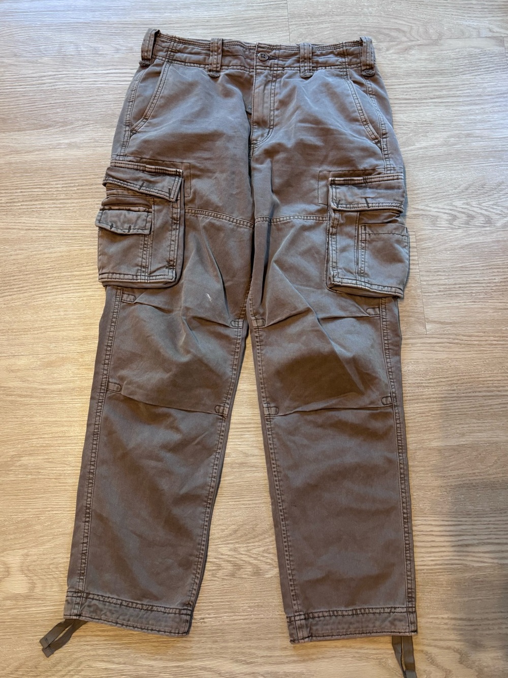 Abercrombie Fitch Men’s 30x30 (Fits 30x28) Cargo Pant Baggy Distressed Y2K Tan